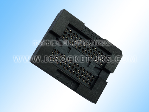 What are the characteristics of the IC test socket?